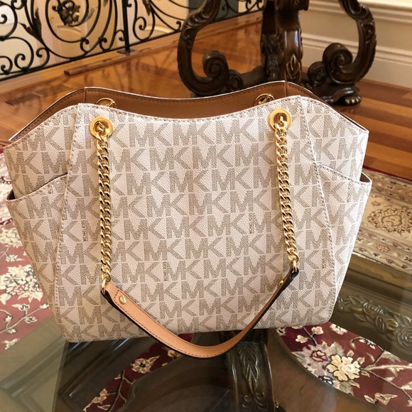 Michael Kors jet set signature handbag&wallet - Picture 6 of 8